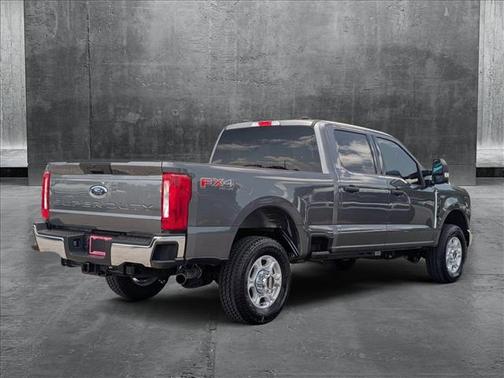 2025 Ford F-250 XLT