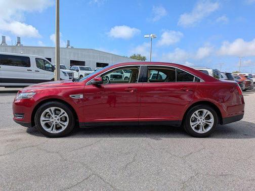 2013 Ford Taurus SEL