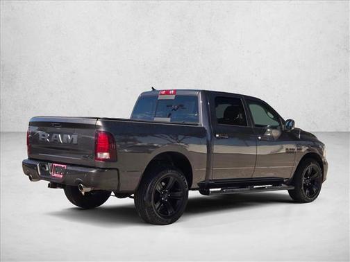 2017 RAM 1500 Night Crew Cab 4x4 5'7' Box