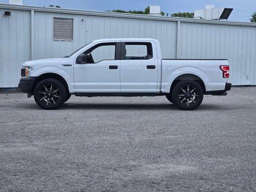 Oxford White 2018 Ford F-150 XL