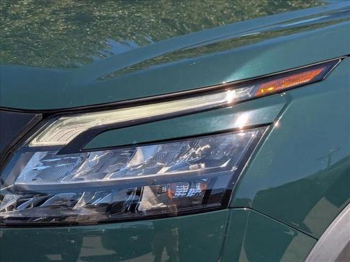 2023 Nissan Pathfinder Rock Creek 4WD