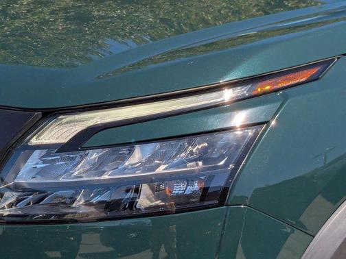 2023 Nissan Pathfinder Rock Creek 4WD