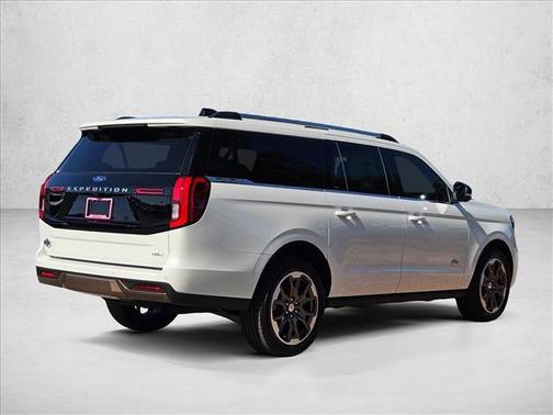 Star White Metallic Tri-Coat 2026 Ford Expedition Max King Ranch
