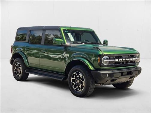 2025 Ford Bronco Outer Banks