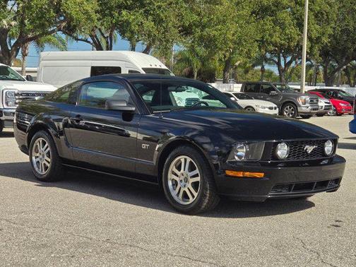 2005 Ford Mustang GT