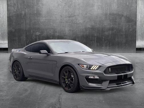 2018 Ford Shelby GT350 Base