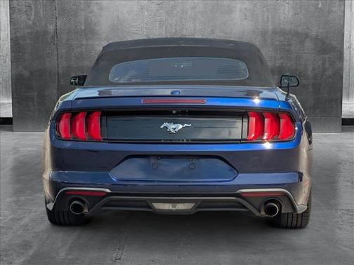 2018 Ford Mustang EcoBoost