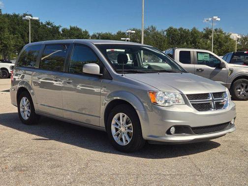 2019 Dodge Grand Caravan SE