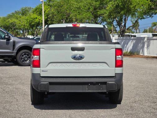 Cactus Gray 2024 Ford Maverick XL