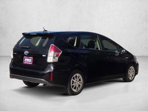 2015 Toyota Prius v Three