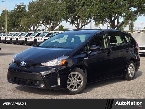 2015 Toyota Prius v Three