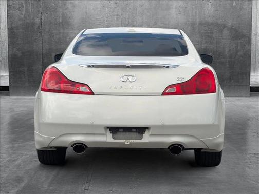2013 INFINITI G37 Journey