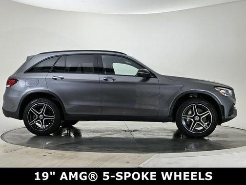 Selenite Gray Metallic 2022 Mercedes-Benz GLC 300 Base 4MATIC