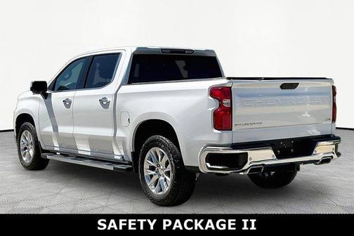 Iridescent Pearl Tricoat 2021 Chevrolet Silverado 1500 LTZ