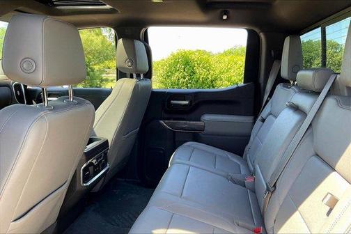 Iridescent Pearl Tricoat 2021 Chevrolet Silverado 1500 LTZ