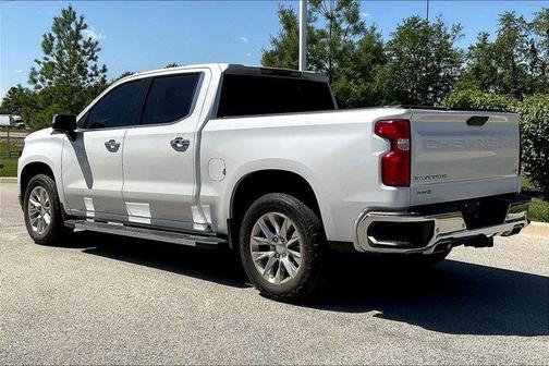 Iridescent Pearl Tricoat 2021 Chevrolet Silverado 1500 LTZ