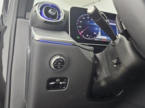 2025 Mercedes-Benz GLC 300 Base 4MATIC