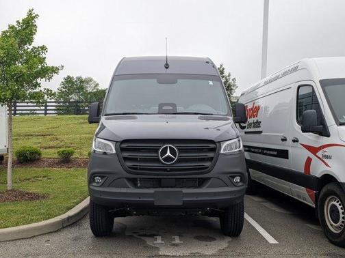 2025 Mercedes-Benz Sprinter 2500 High Roof