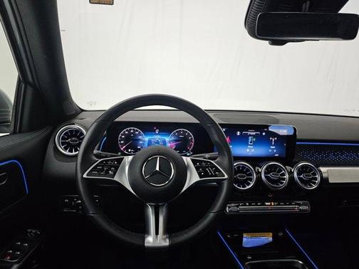 2025 Mercedes-Benz GLB 250 Base 4MATIC