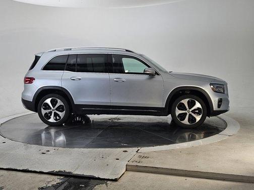 2025 Mercedes-Benz GLB 250 Base 4MATIC