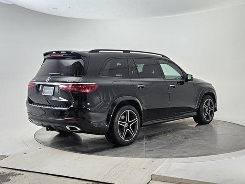 2024 Mercedes-Benz GLS 450 4MATIC