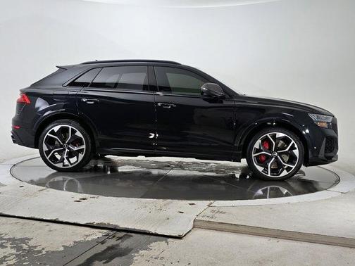 2021 Audi RS Q8 4.0T quattro