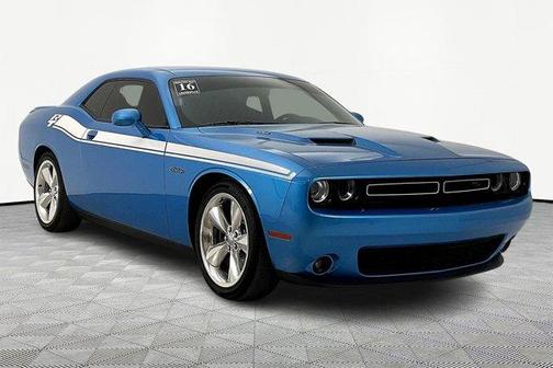 2016 Dodge Challenger R/T Plus
