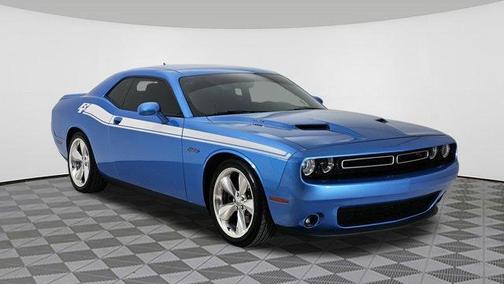 2016 Dodge Challenger R/T Plus