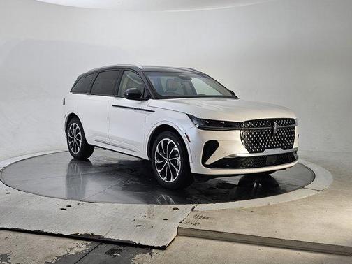 2024 Lincoln Nautilus Reserve