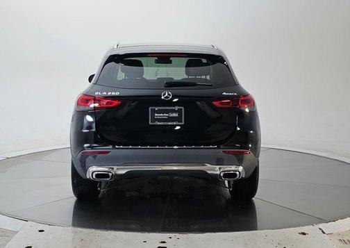 2022 Mercedes-Benz GLA 250 Base 4MATIC