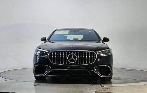 2025 Mercedes-Benz AMG S 63 E Base