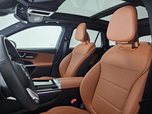 2025 Mercedes-Benz GLC 300 Base 4MATIC