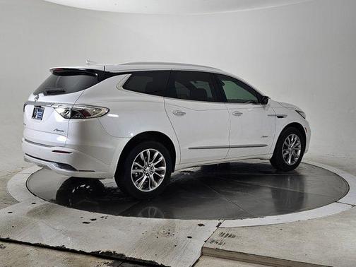 2024 Buick Enclave Avenir