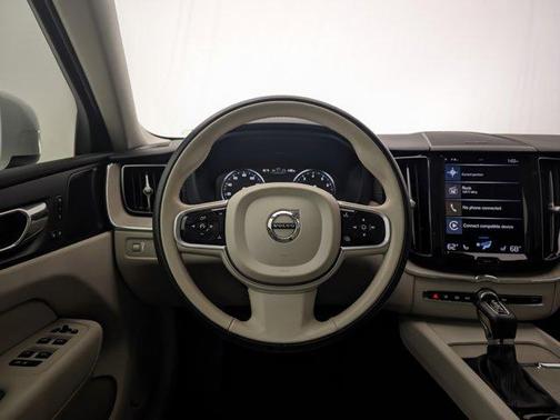 2021 Volvo XC60 T6 Inscription