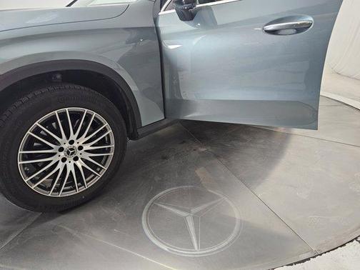 2025 Mercedes-Benz GLC 300 Base 4MATIC
