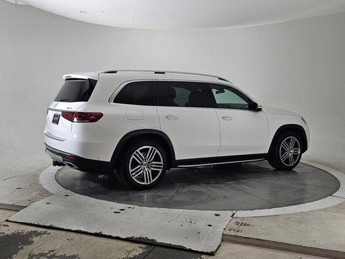 2022 Mercedes-Benz GLS 450 4MATIC