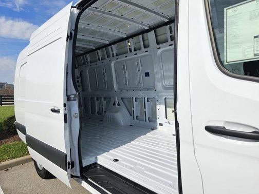 2025 Mercedes-Benz Sprinter 2500 170 WB High Roof Extended Cargo