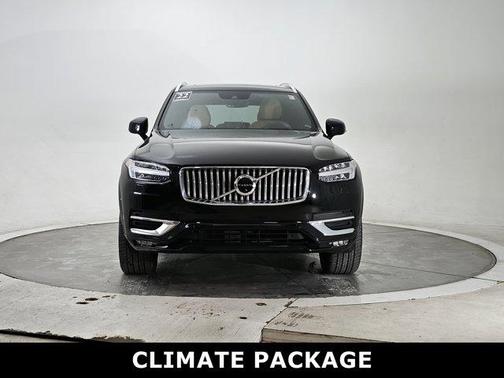 2022 Volvo XC90 T6 Inscription 7 Passenger