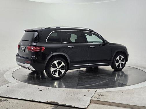 2025 Mercedes-Benz GLB 250 Base 4MATIC