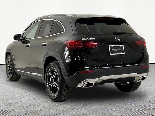 Midnight Black 2026 Mercedes-Benz GLA 250 Base 4MATIC