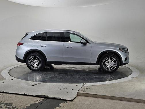 2024 Mercedes-Benz GLC 300 Base 4MATIC