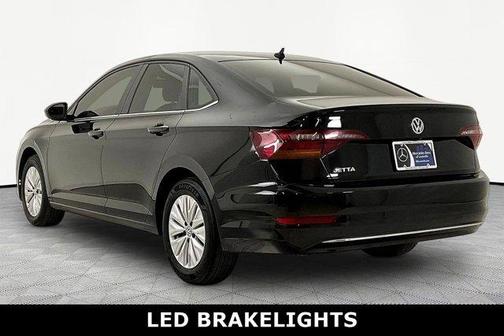 Black 2019 Volkswagen Jetta 1.4T S