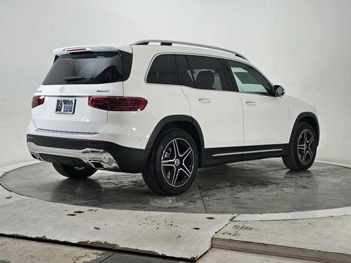 2026 Mercedes-Benz GLB 250 Base 4MATIC