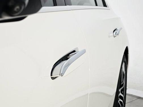2026 Mercedes-Benz E-Class 350