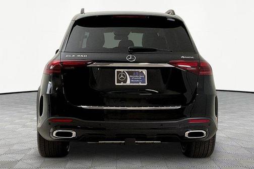 Black 2026 Mercedes-Benz GLE 450 4MATIC