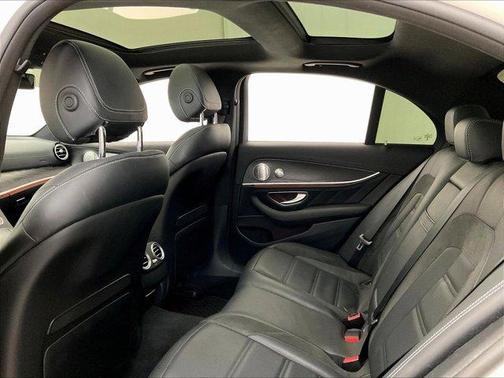 designo Diamond White 2018 Mercedes-Benz AMG E 43 Base 4MATIC