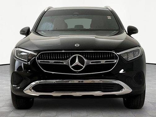Black 2023 Mercedes-Benz GLC 300 Base