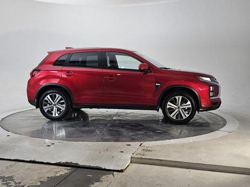 2025 Mitsubishi Outlander Sport S