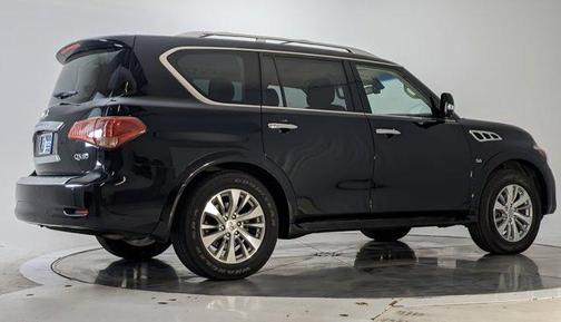 2017 INFINITI QX80 Base