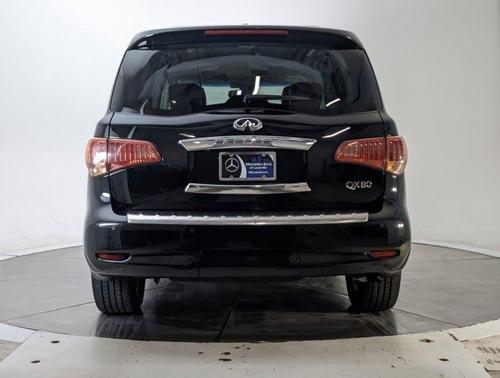 2017 INFINITI QX80 Base